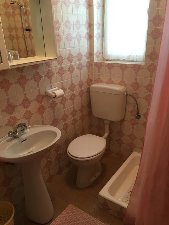 Apartment Biserka Barbat na Rabu Extérieur photo